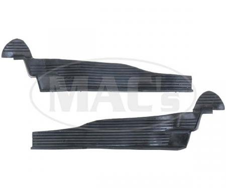 64 Galaxie Rear Stone Deflector Seal